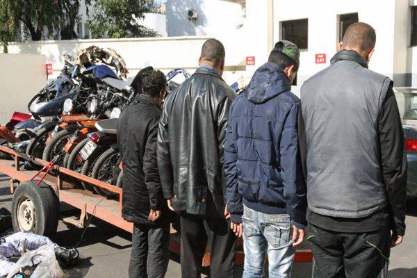 شرطة النجف الأشرف تلقي القبض على عصابة سرقة في المحافظة المقدسة ثقافة وإعلام