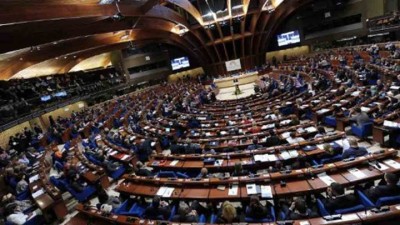 إقبال غير مشهود على لقاء حوار الأديان في مدينة كيلمون-فيرون في فرنسا