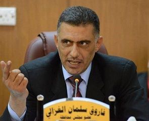 رئيس لجنة الاعمار في مجلس محافظة النجف الاشرف بعلن عن موافقة المجلس على إلغاء الأمر الاداري لديوان المحافظة بمنح 1942 متعاقد اجازة مفتوحة