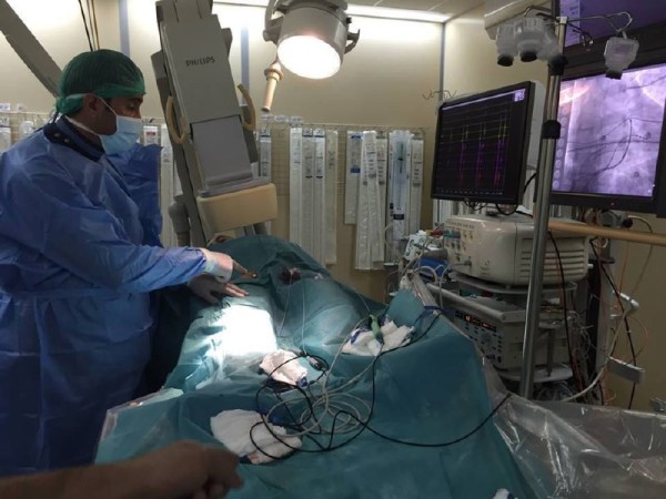 فريق طبي ألماني يجري عمليات قسطرة كهربائية لمرضى الارتجاف الأذيني لأول مرة في النجف الاشرف