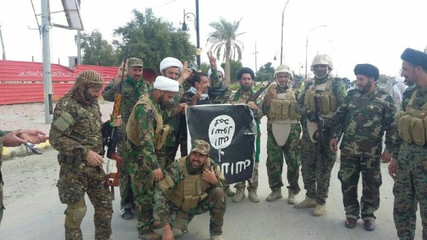 ابطال الحشد الشعبي في وسط تكريت عصر اليوم الثلاثاء 