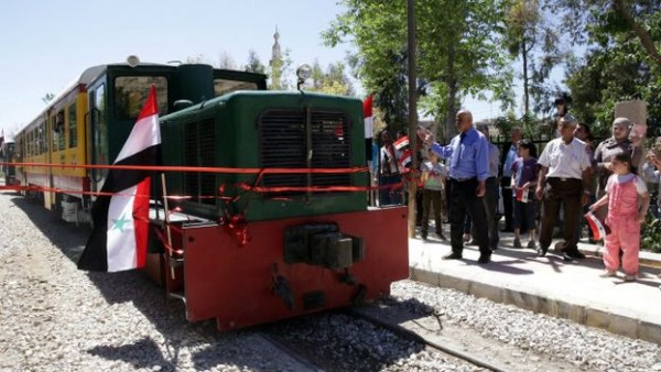 150501233403_train_640x360_afp_nocredit