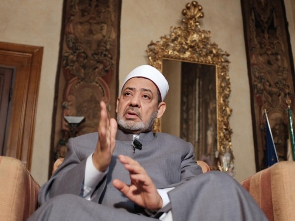 شيخ الأزهر يتصدر حملة لمواجهة انتشار التشيع في مصر(غيتي)