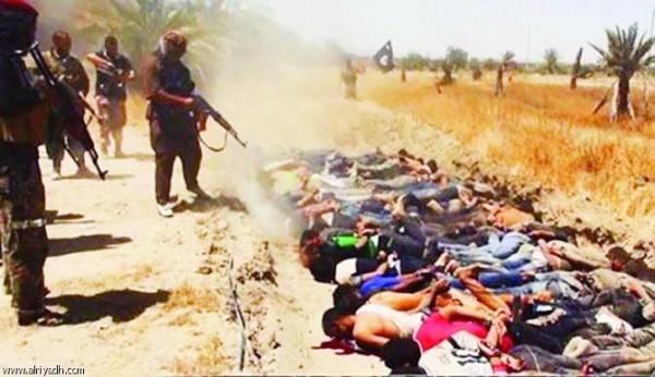 التنظيم الوحشي يسعى لتعويد الأطفال على هذه المشاهد ليستسهلوها مستقبلاً