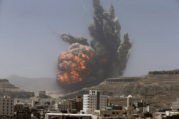 يقول مسؤولون في الأمم المتحدة أن "السعودية" انتهكت القانون الدولي في عدوانها على اليمن