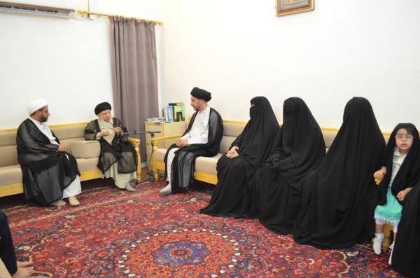 المرجع الحكيم يدعو العاملين في العتبات المقدسة الى توفير الأمان والأجواء الإيمانية للزائرين