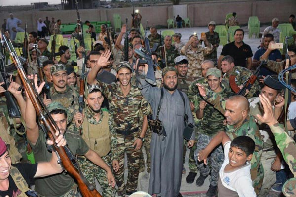 مقاتلين