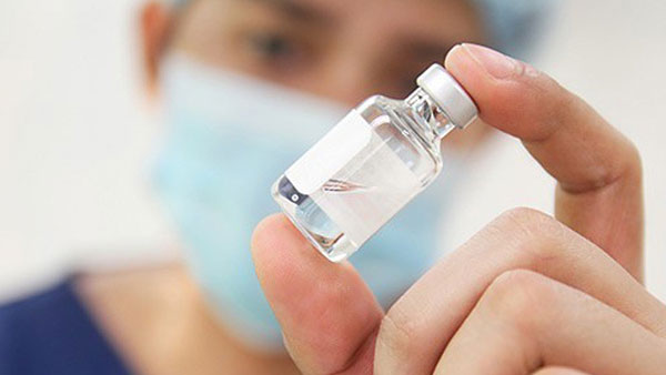 وزيرة الصحة الروسية تعرض في جنيف لقاحاً روسياً مضاداً لفيروس "إيبولا"