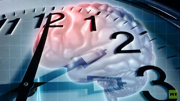 قد يسبب تقديم عقارب الساعة وتأخيرها سنويا الإصابة بالجلطة الدماغية