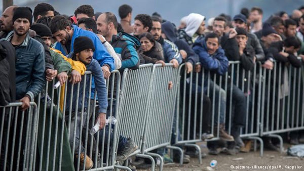 طريق البلقان أصبح عمليا مغلقا أمام اللاجئين
