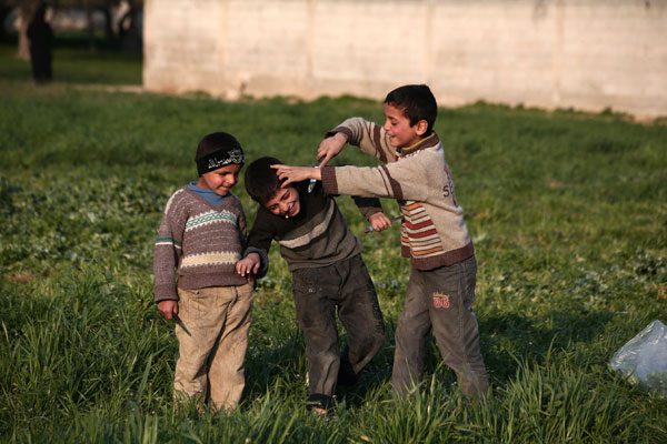 "داعش" يغسل ادمغة اطفال سوريا بايديولوجية الارهاب