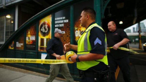 160929142934_emergency_workers_arrive_at_new_jersey_transits_rail_station_in_hoboken_640x360_640_nocredit