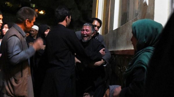 تعرض مسجدان شيعيان في كابول لاعتداءين منفصلين مساء الثلاثاء في ذكرى عاشوراء، وفق ما أعلنت وزارة الداخلية.