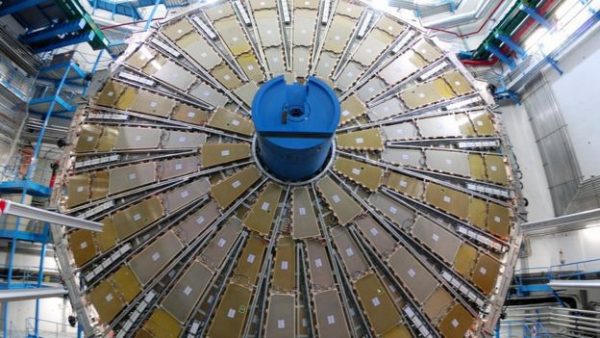 _87412052_0609016_03-a4-at-144-dpi-1