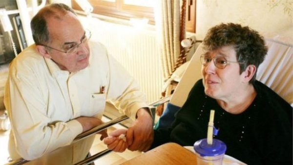 _93126104_7af7fae0-3668-4f70-8fe2-dd92eca28fdf