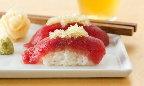 Tuna_Sushi_w_Finger_Limes_8529_667_400_90
