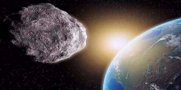 مخاطر من سقوط كويكبات على الأرض(الانترنت)