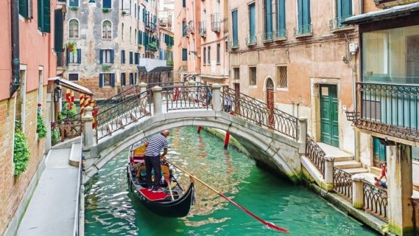 58becde5c36188af4b8b467b