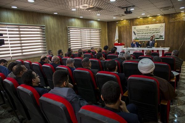 جانب من الندوة